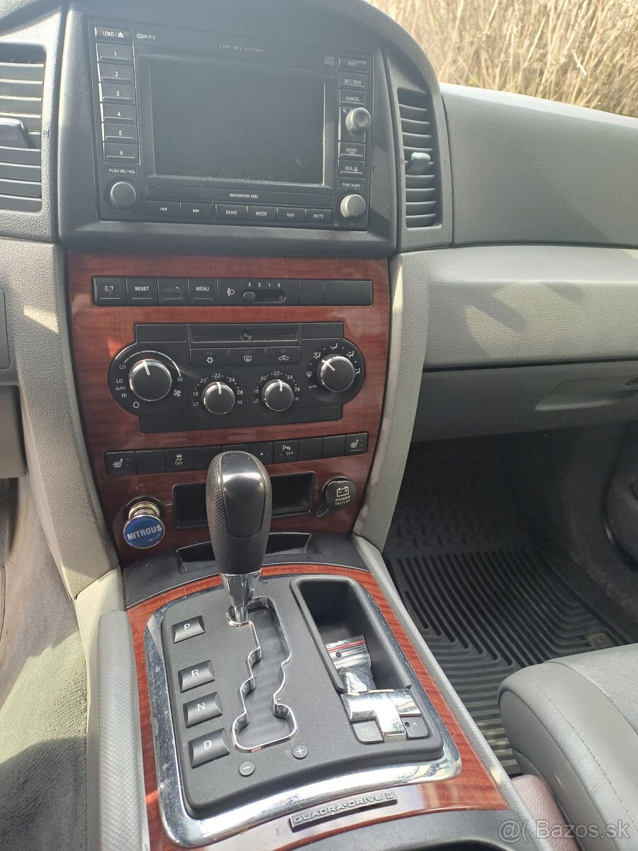 Predám Jeep Grand Cherokee - 6