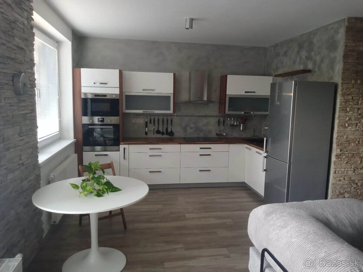 Realitná kancelária Realadr s.r.o. - 6