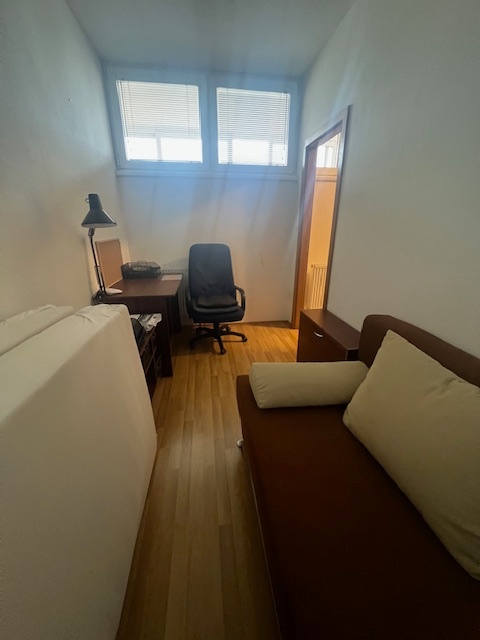 3 izb. byt v Lamači, HEYROVSKÉHO ul. - 6