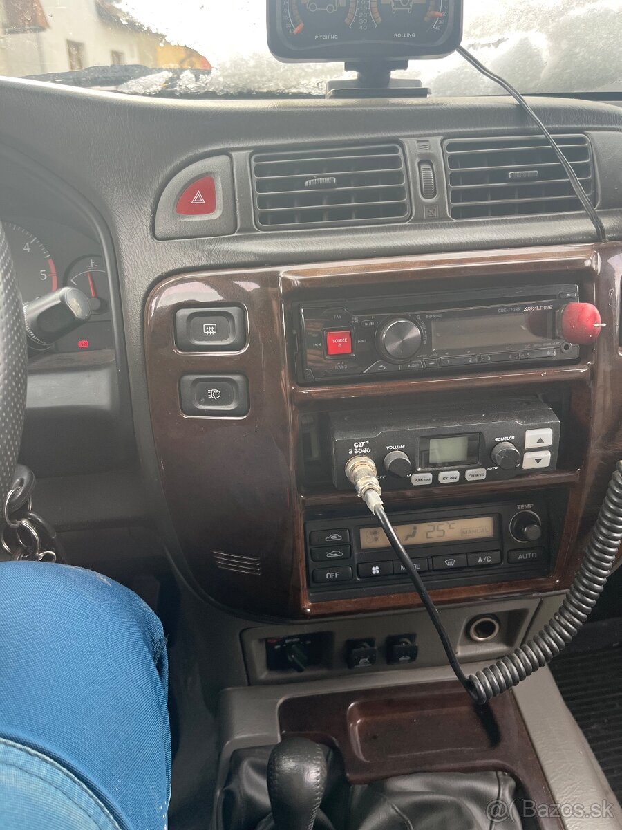 Nissan Patrol y61 3L - 6