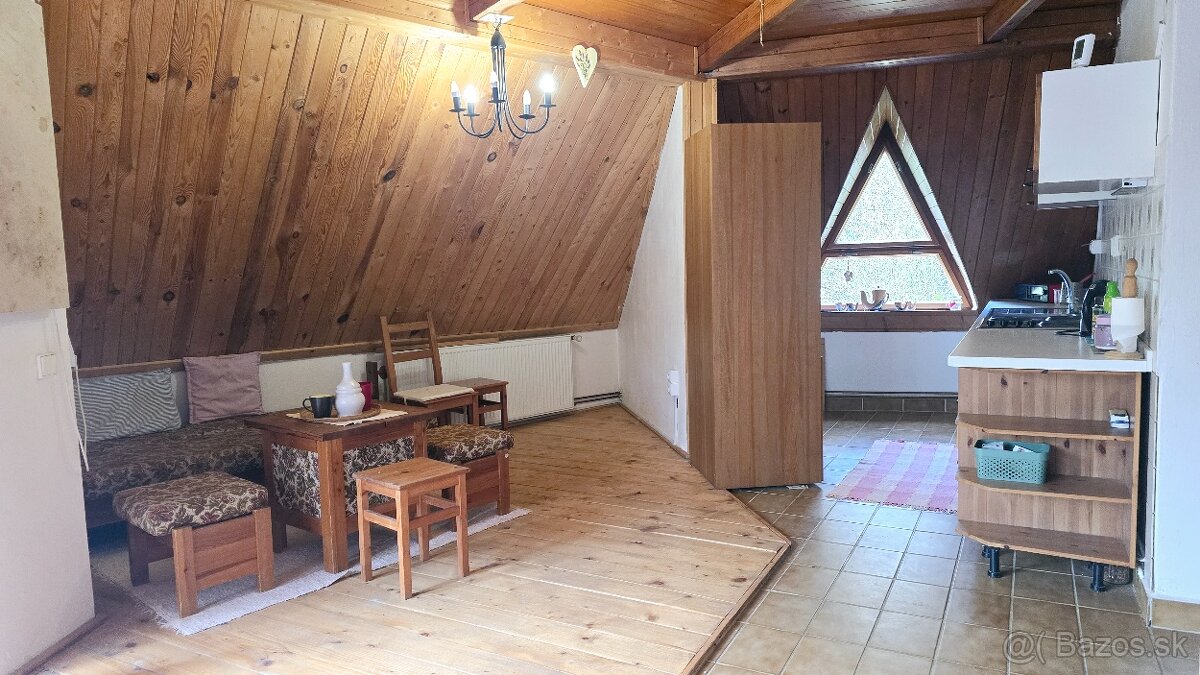 Predám chatu v Belušských Slatinách - 6