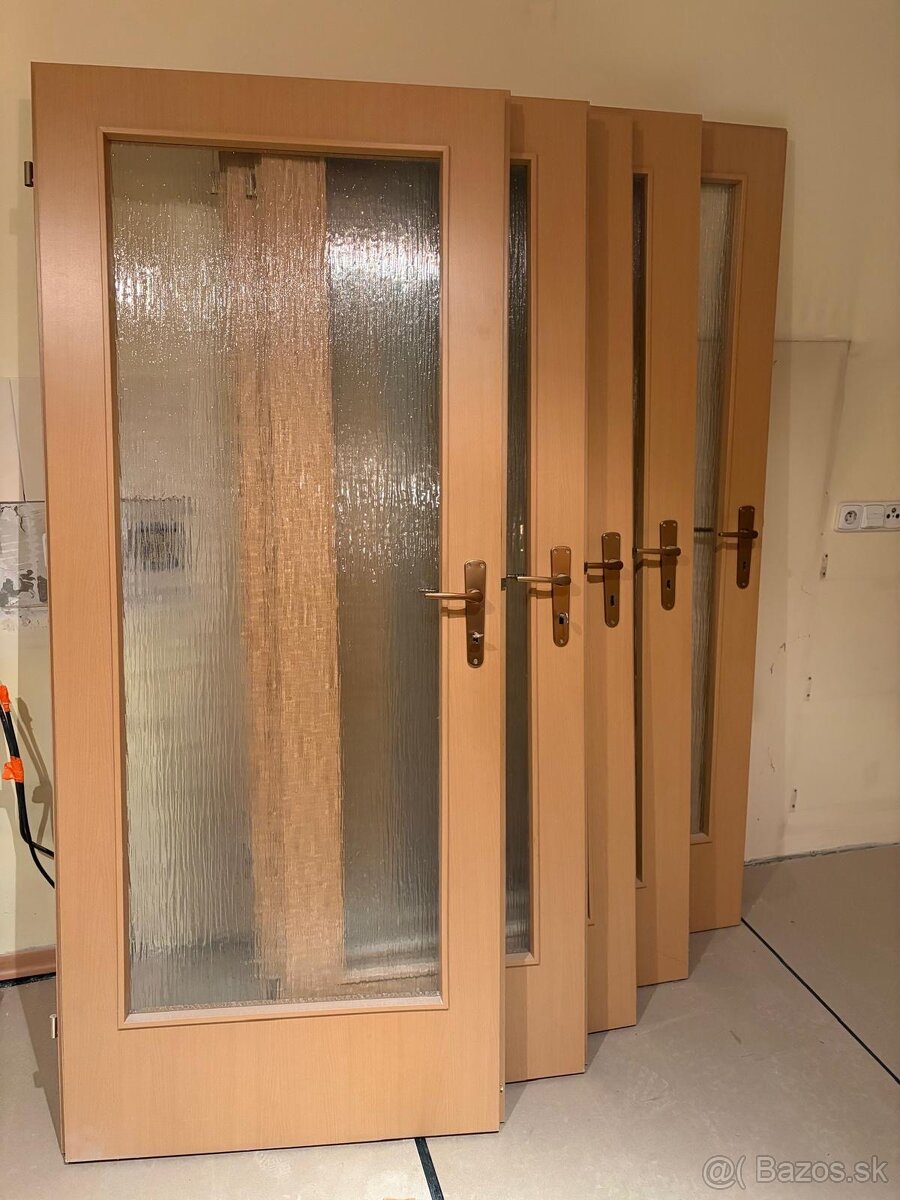 Predam interierove dvere a zarubne v super stave - 6