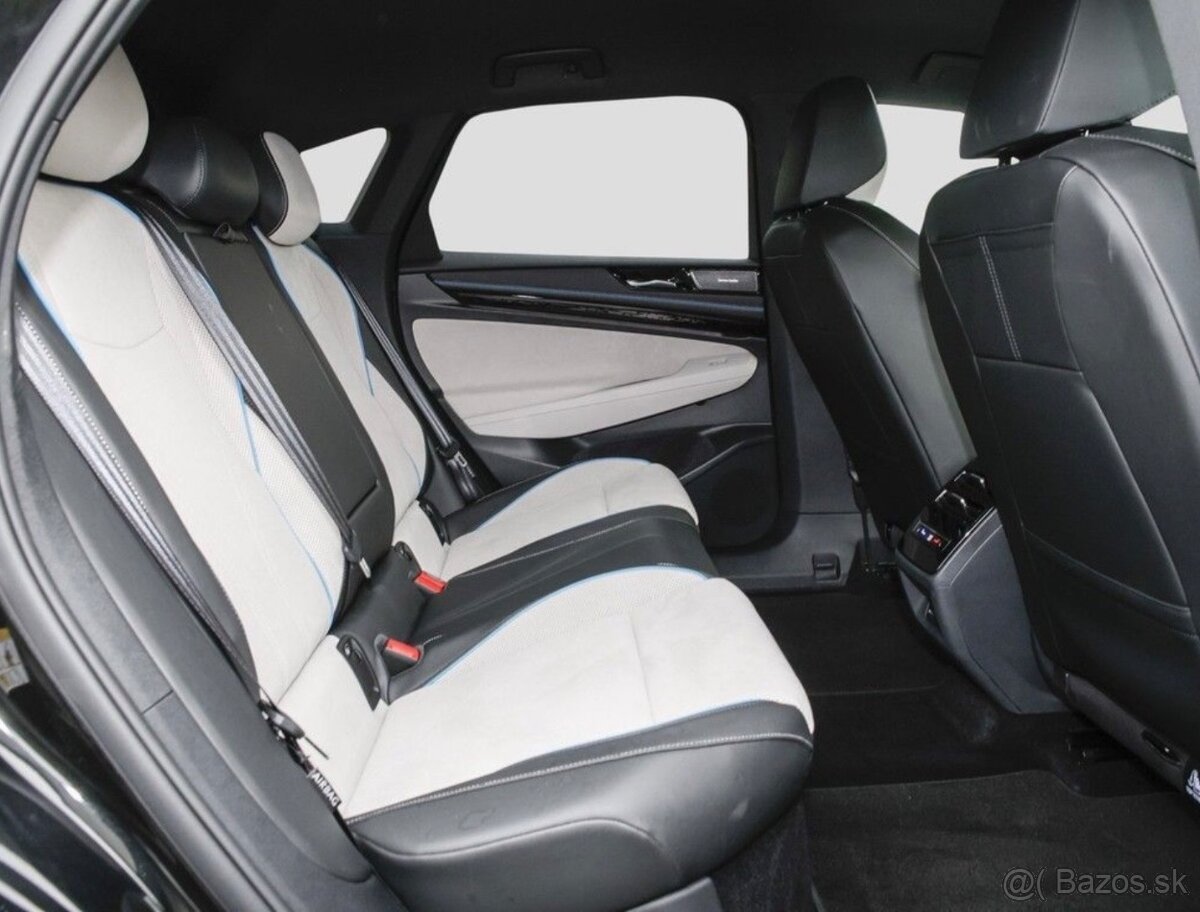 VOLKSWAGEN ID.7 Pro - 6