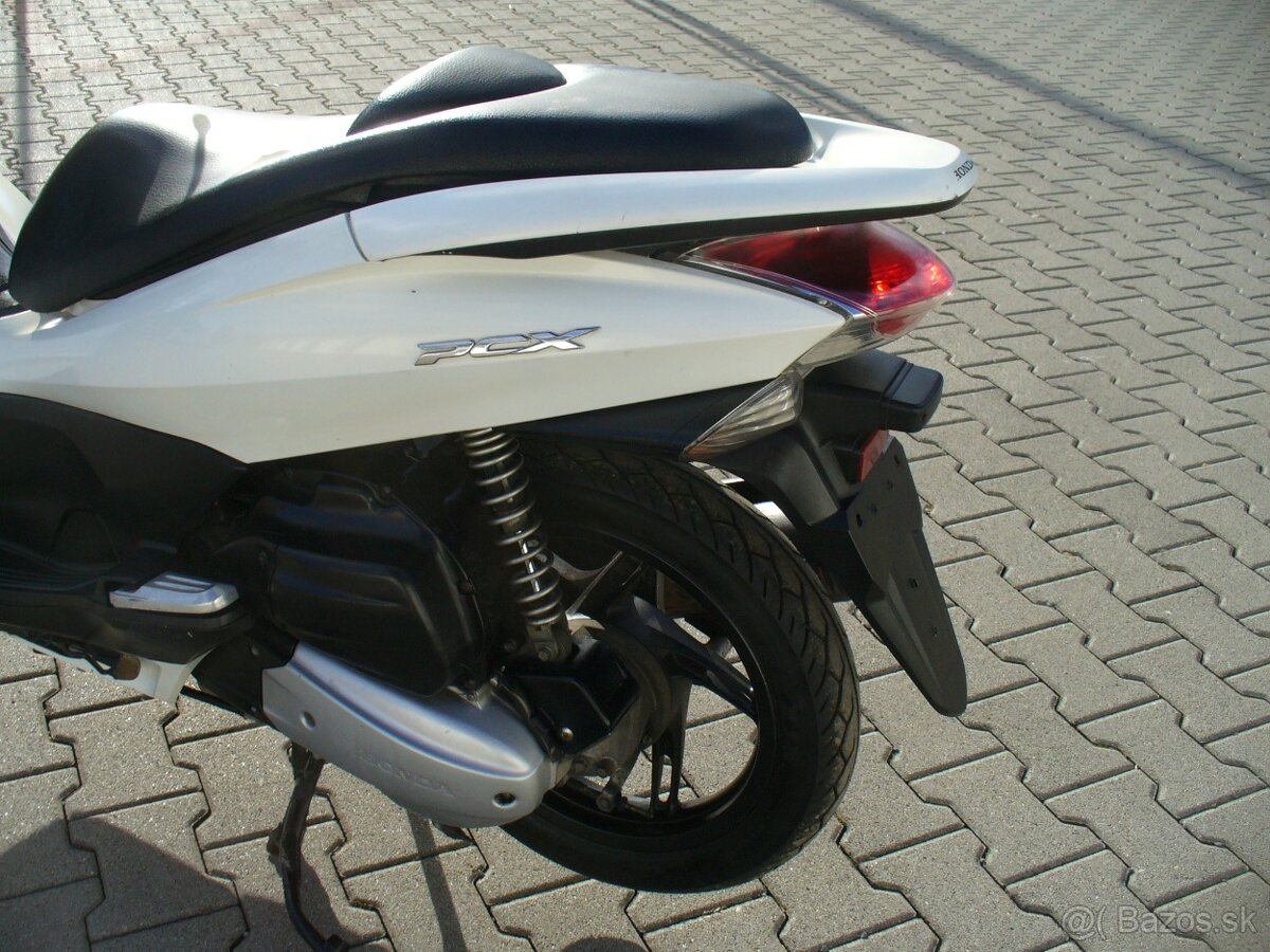 Honda PCX 125 i - 6