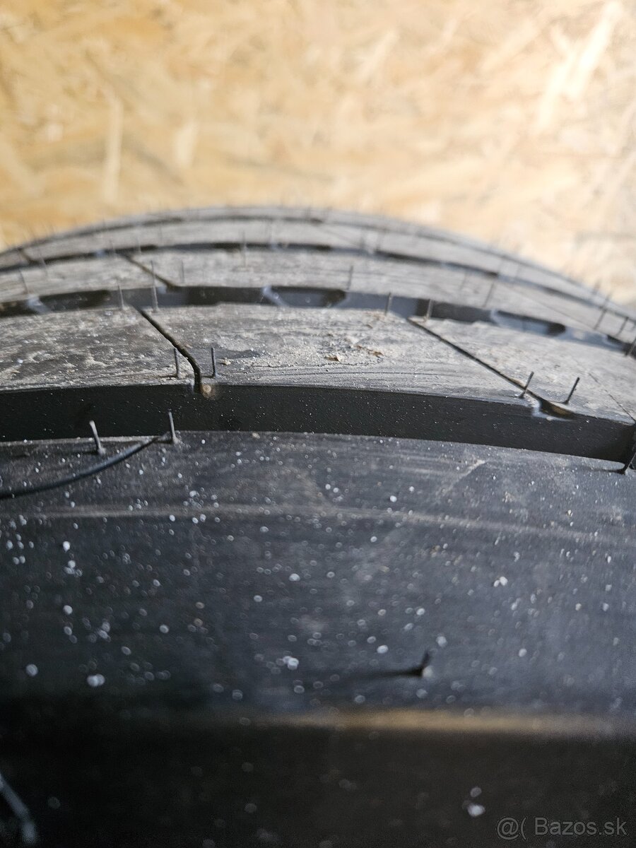 445/45R 19,5 - 6