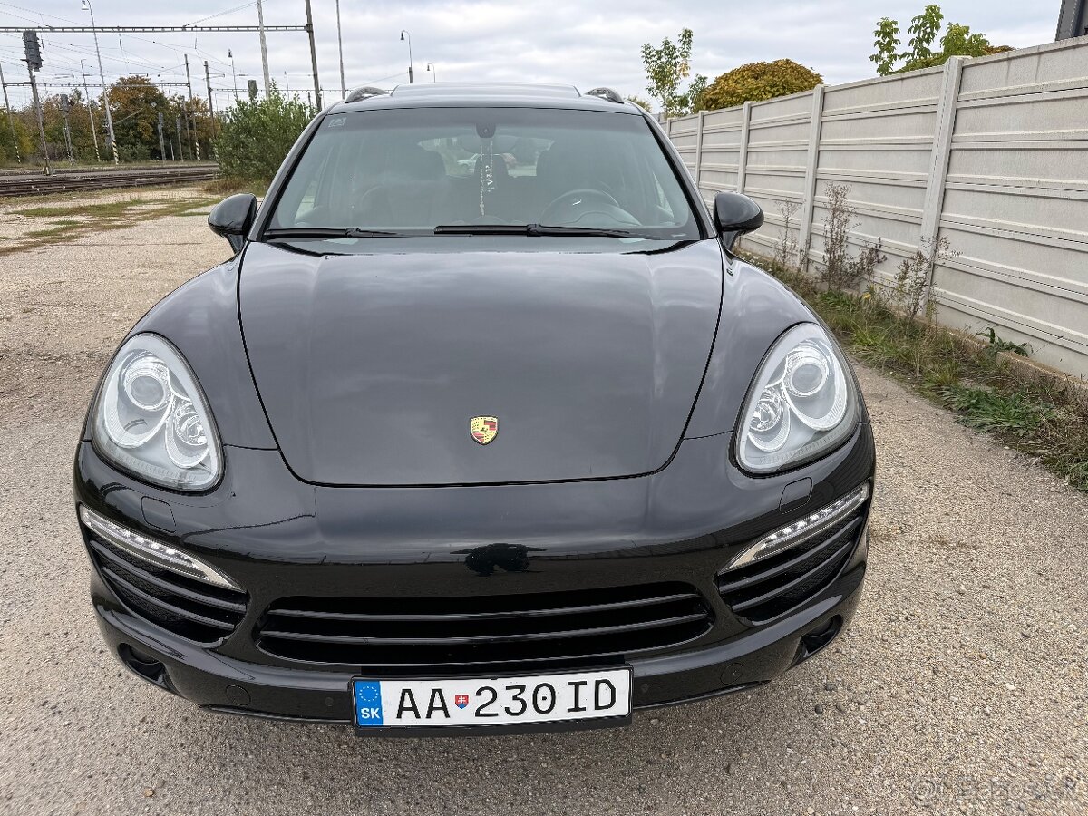 Porsche Cayenne S - 6