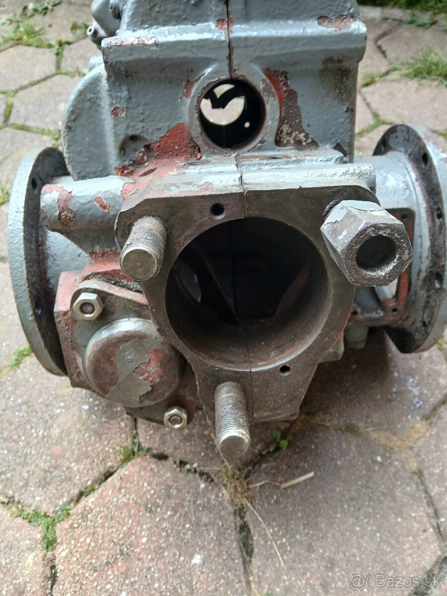 Poltare, skrina prevodovky TK 14,Mt8 132 - 6