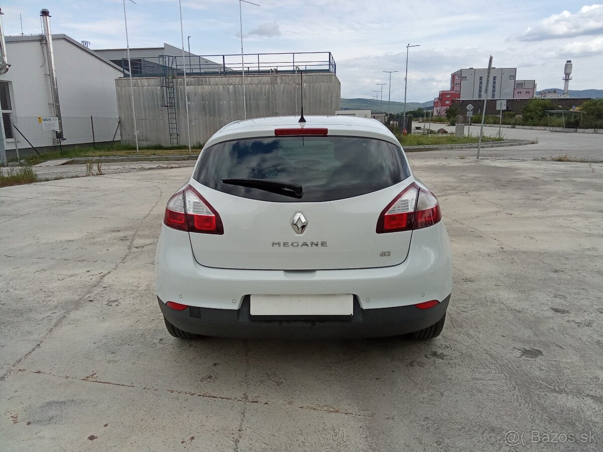 RENAULT MÉGANE 1.5 Dci r.v 2015 - 6