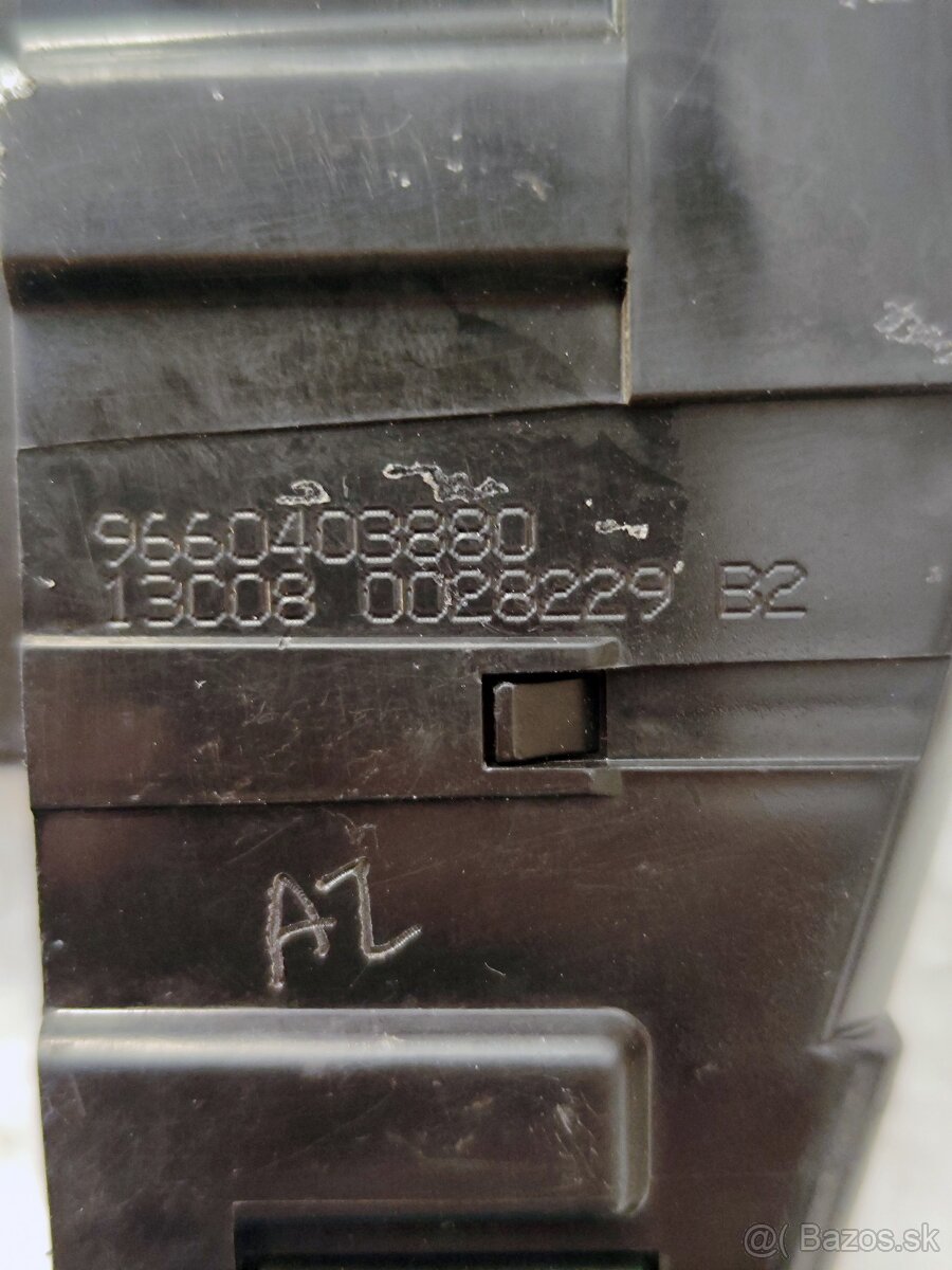 Zámok piate dvere kufor Peugeot 308 HB 2008 - 6