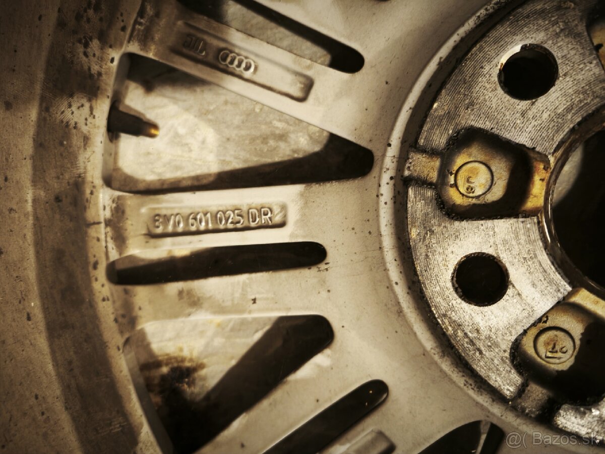 ALU disky audi R18 - 6