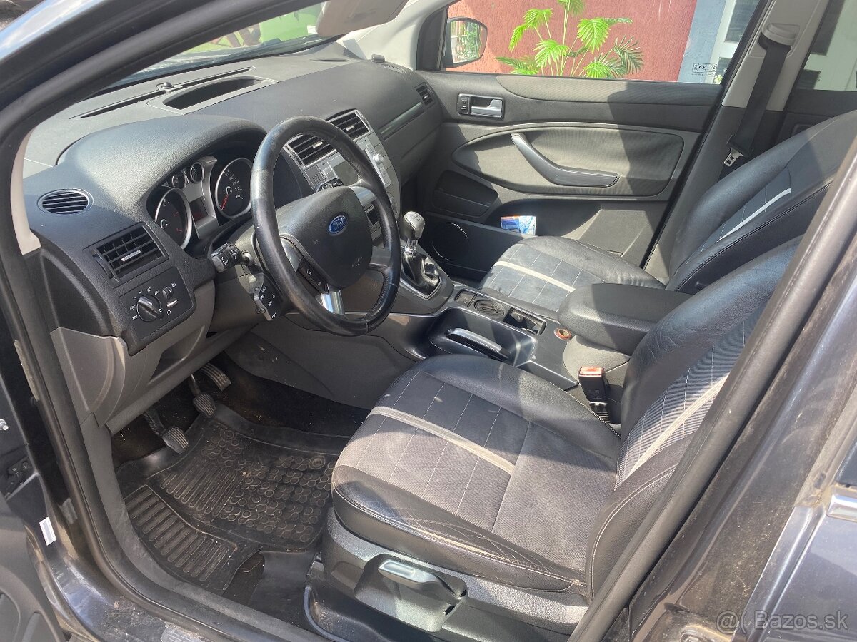 Ford Kuga 2.0 TDCi Trend 4WD - 6