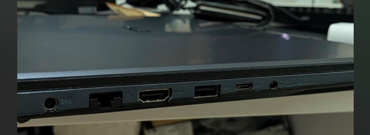 ASUS 571G I5-930H GTX1650 - 6