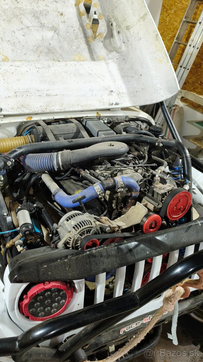 Jeep Wrangler extrém offroad auto - 6