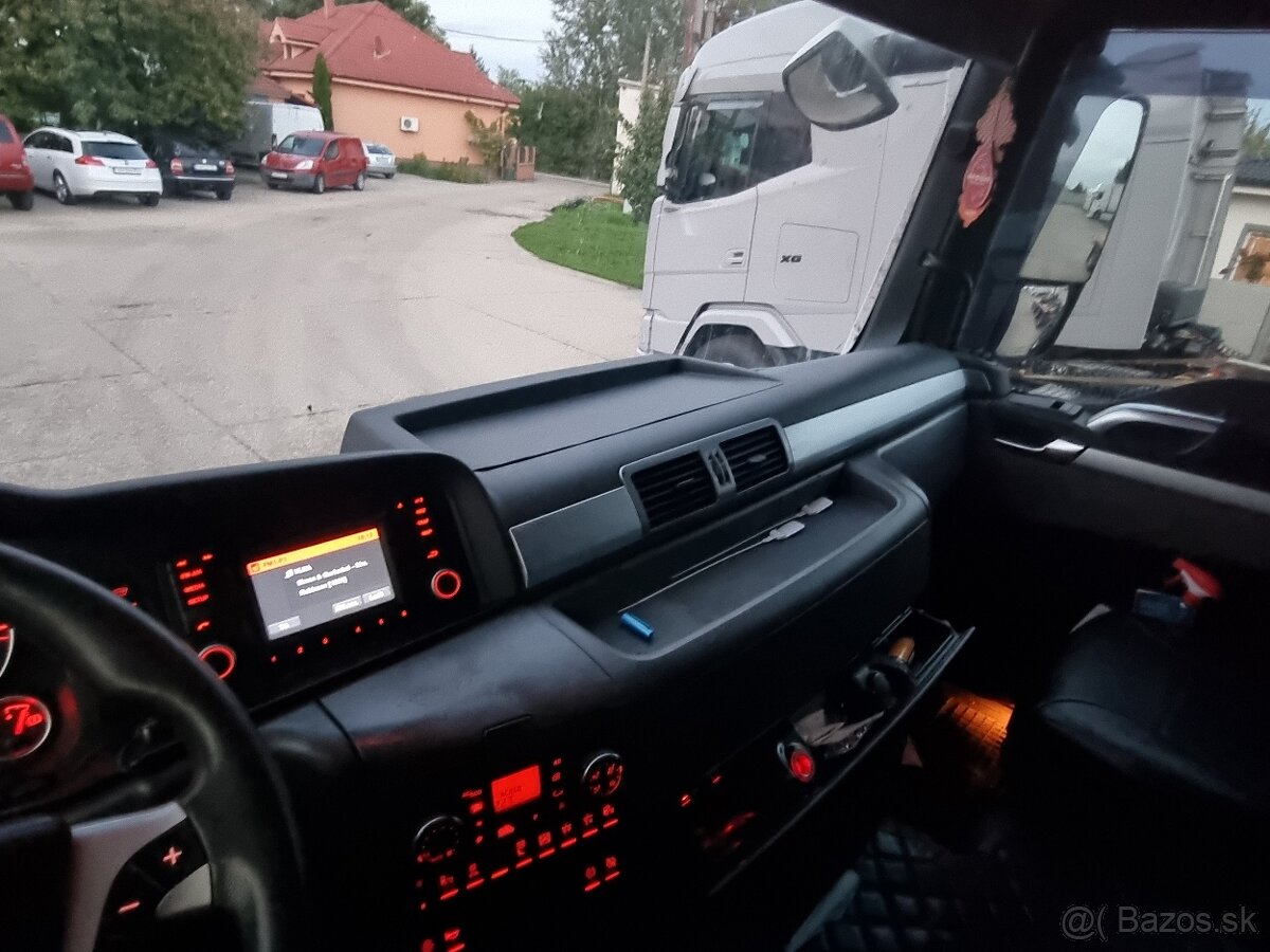 MAN TGX 18.480 euro6 ťahač návesov - 6