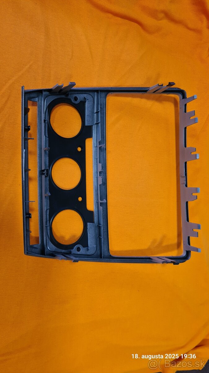 Autorádio do Octavie - 6