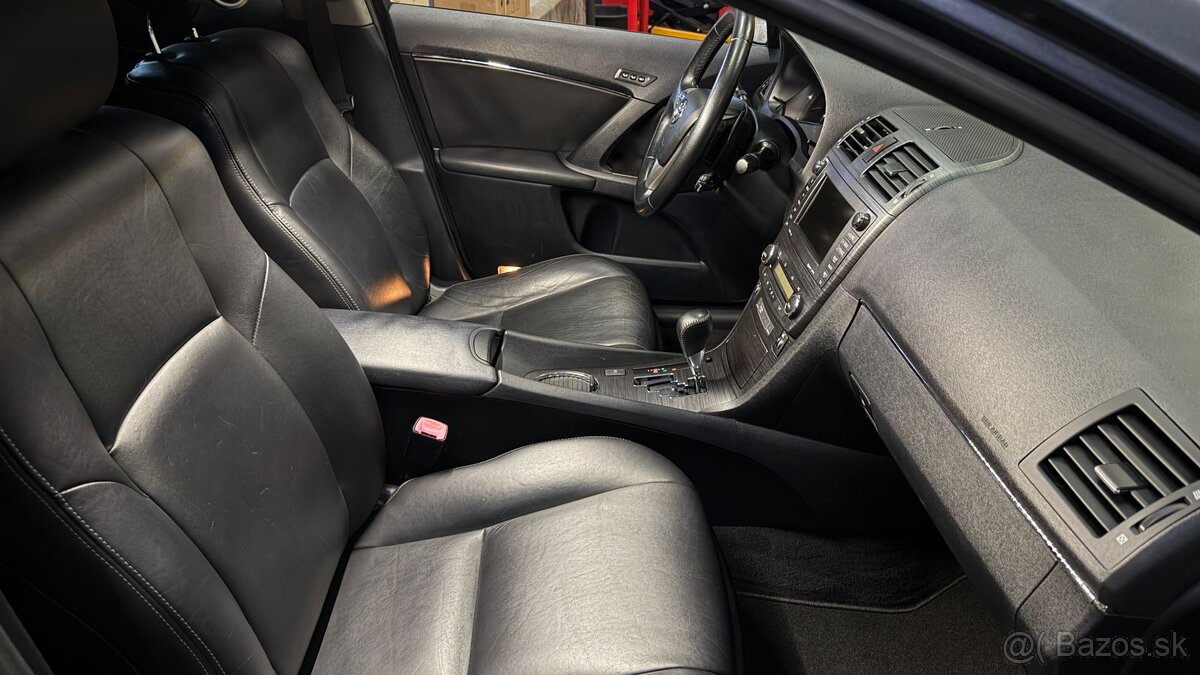 Toyota Avensis 2009 184… km - 6