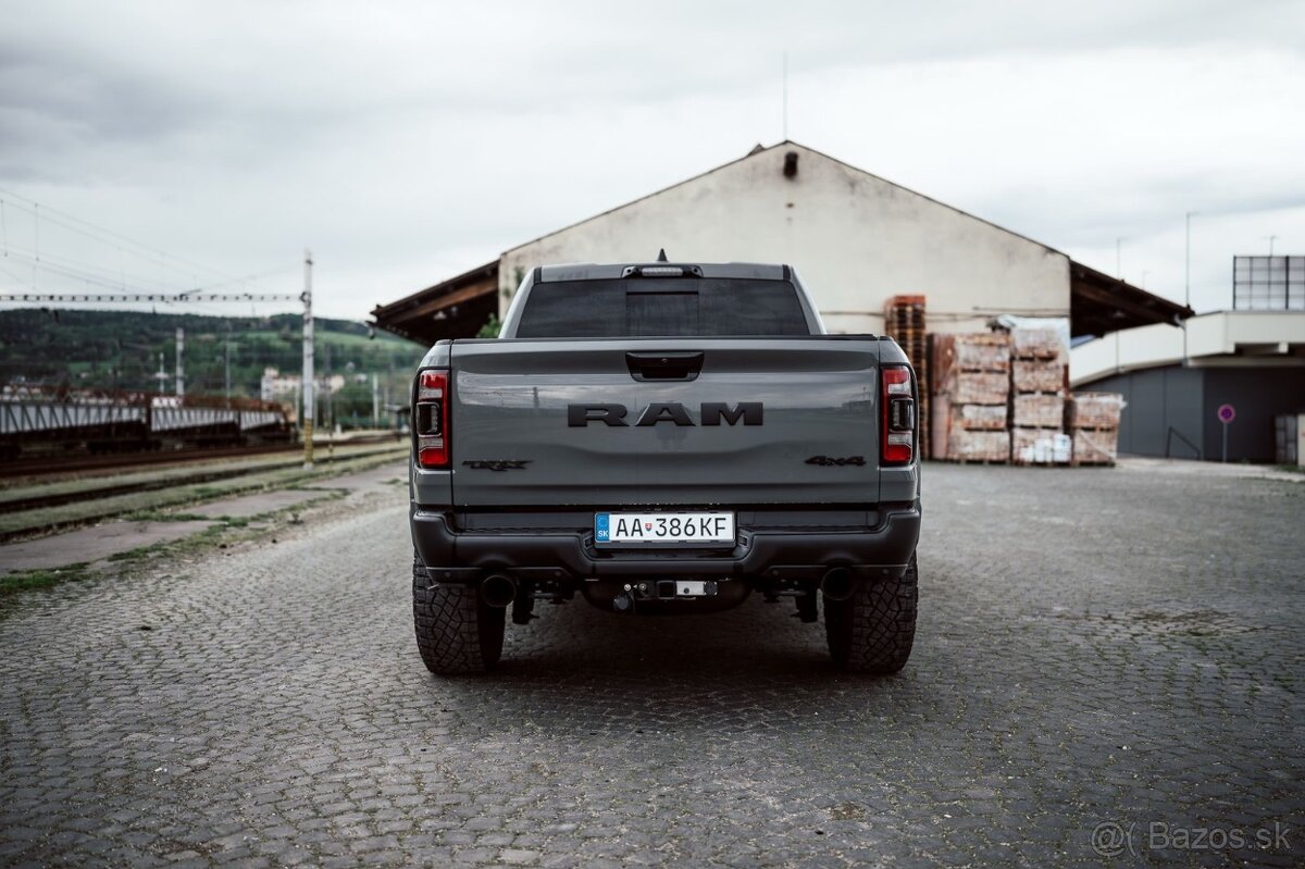 DODGE RAM TRX 6.2 HEMI V8 Lunar Edition - 6