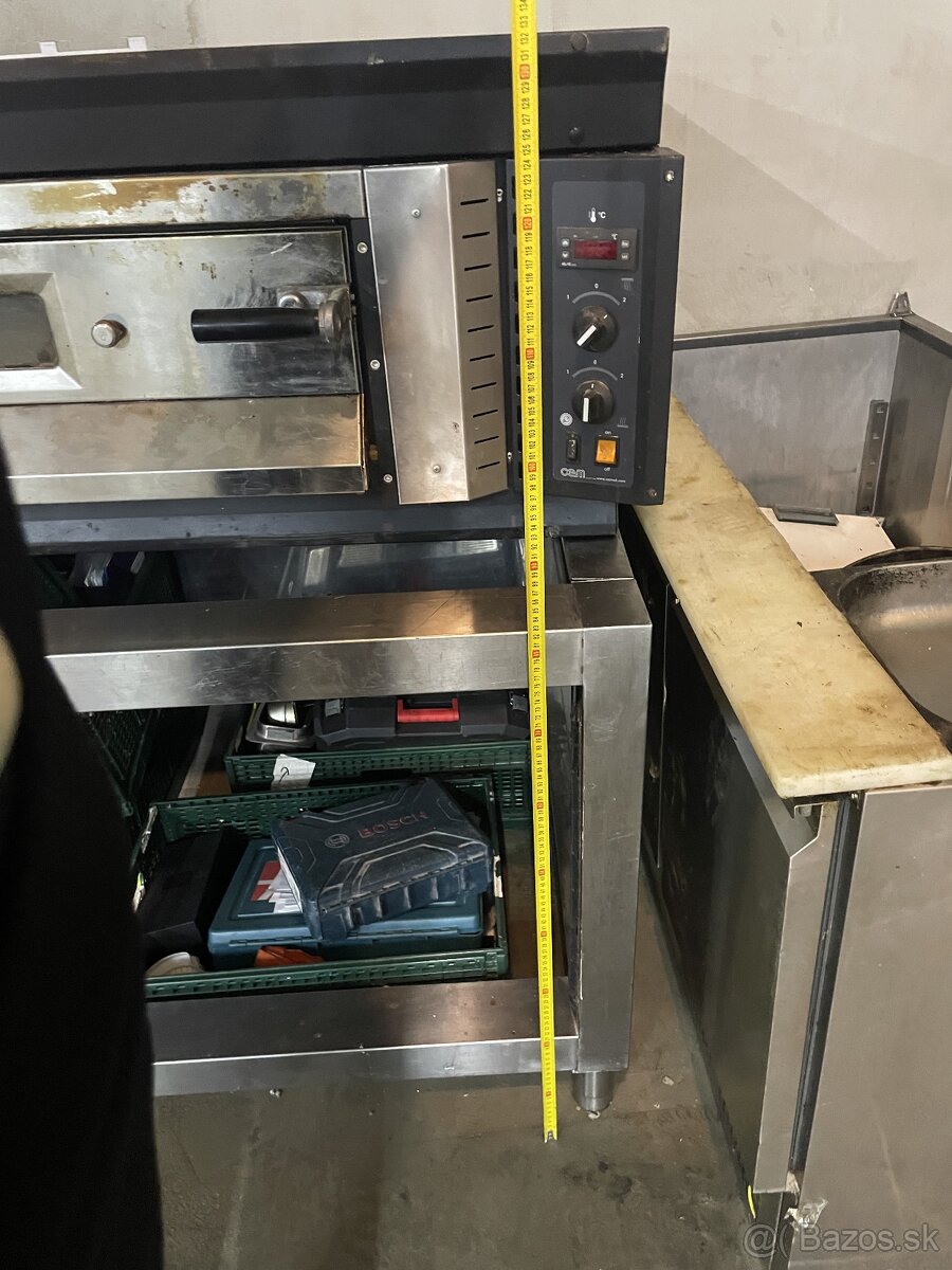 Pizza Pec s podstavcom. OEM znacka kvality - 6