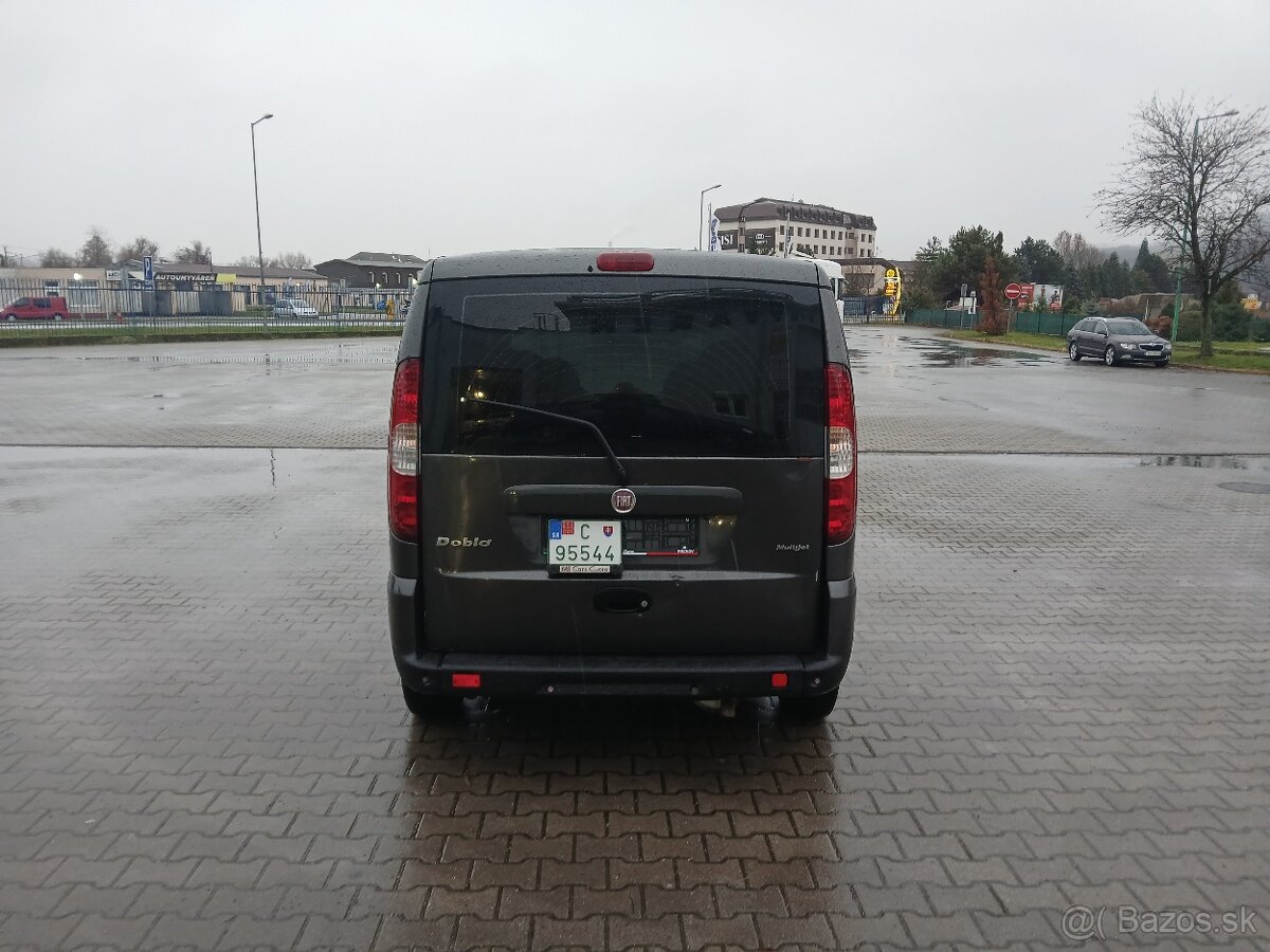 Fiat Doblo 1.9jtd 88kw Dynamic model 2008 - 6