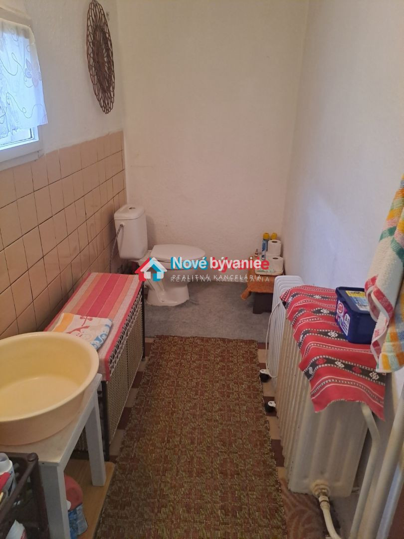 Rodinný dom s veľkým pozemkom v obci Hrabušice, okr. Spišská - 6