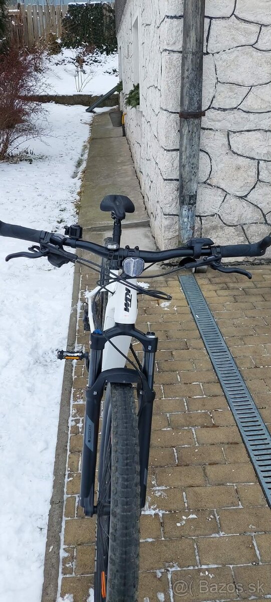 Predám elektrobicykel KTM - 6