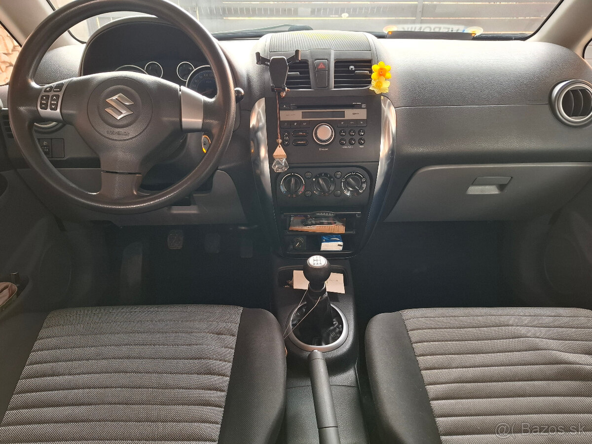 Suzuki SX4 - 6
