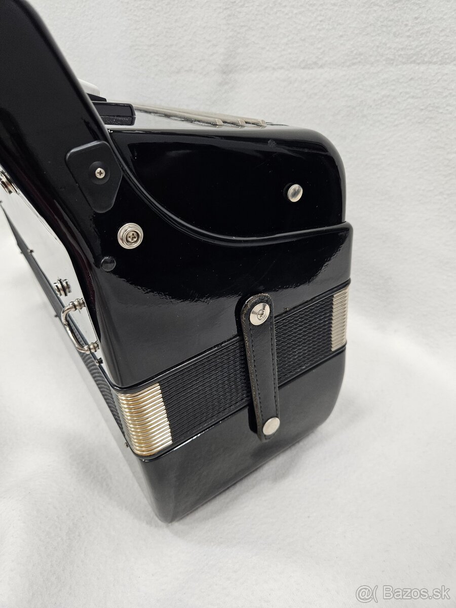 Akordeon weltmeister romance 874, 120basovy - 6