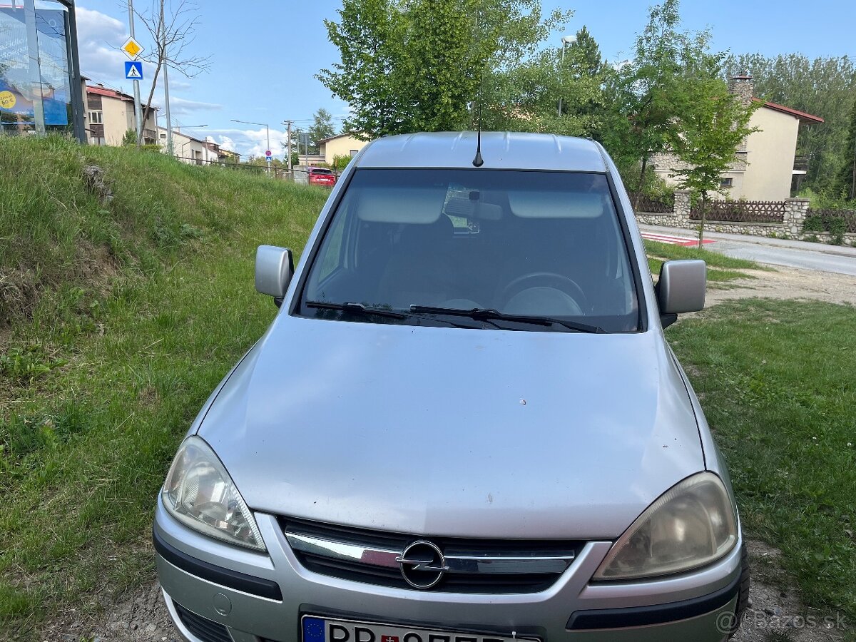 Opel Combo 1.3 CDTi – 2008 - 6