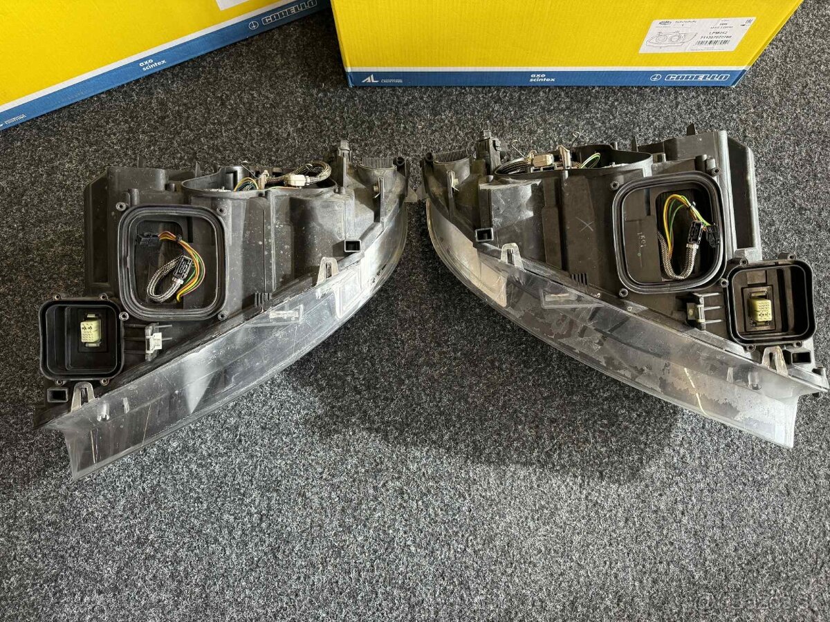 BMW 3 E92/E93- Originálne svetlomety - 6