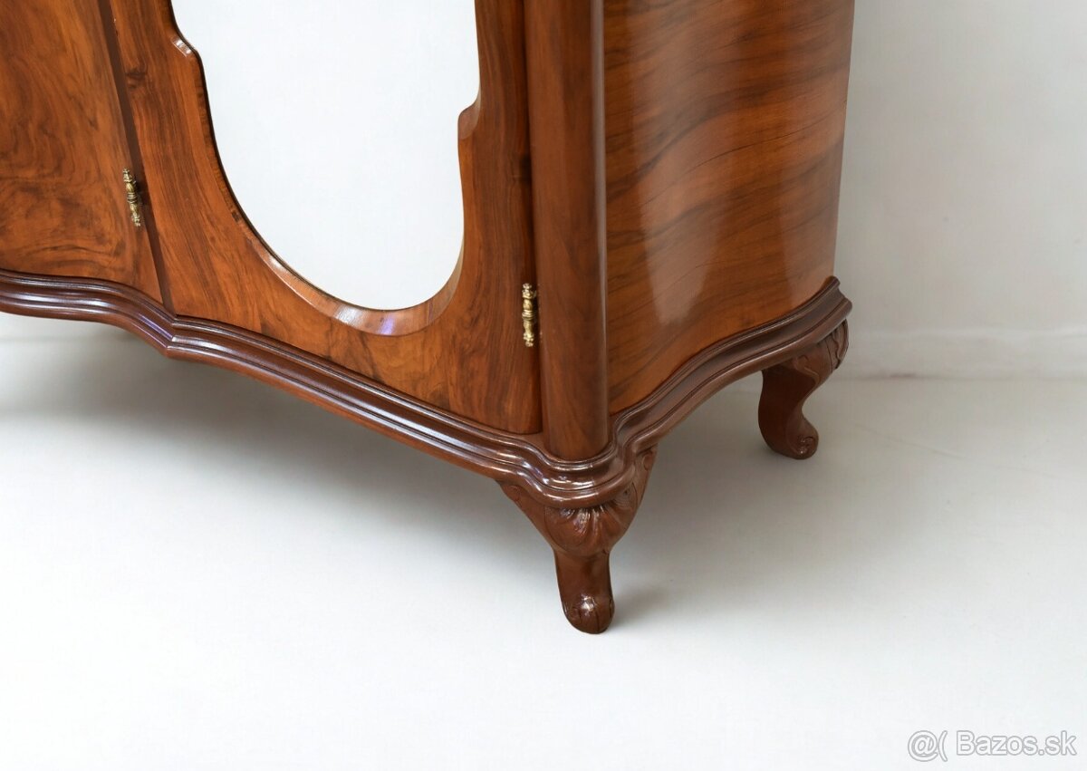 STAROŽITNÁ SKRIŇA - 6