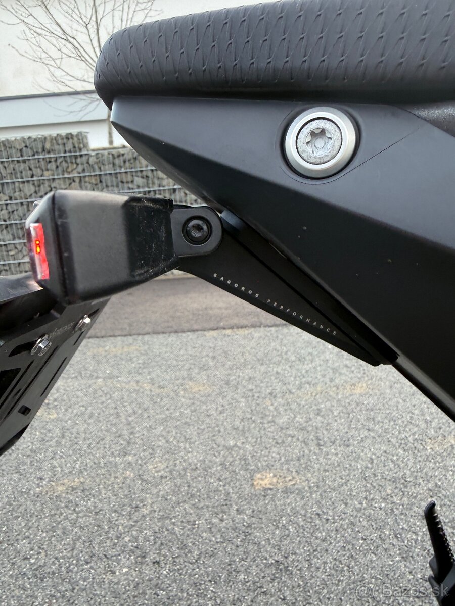 KTM 990 DUKE 2024 - 6