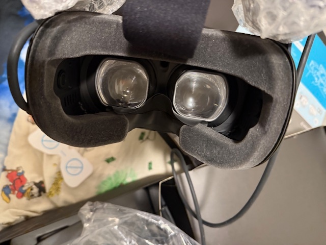 HTC Vive pro 2 + VR Hry - 6