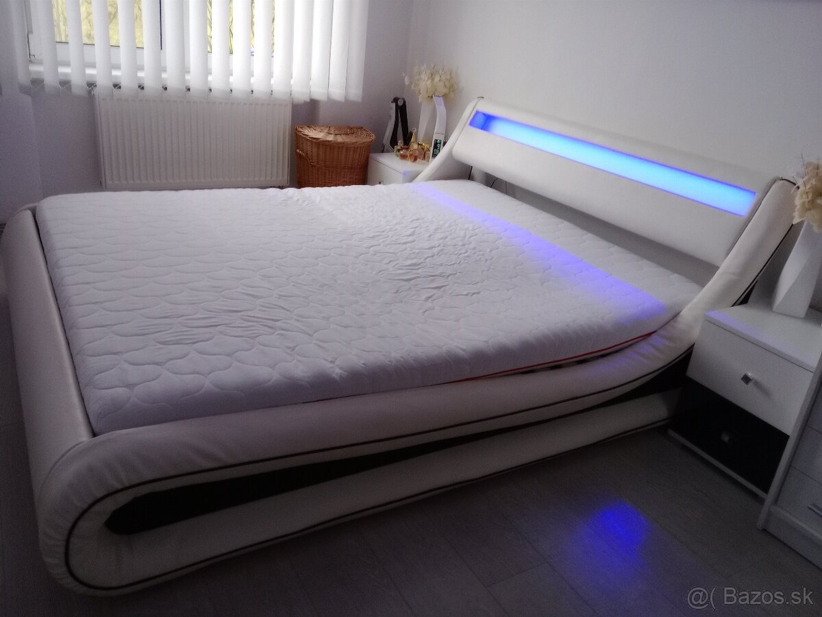 Manželská posteľ - 6