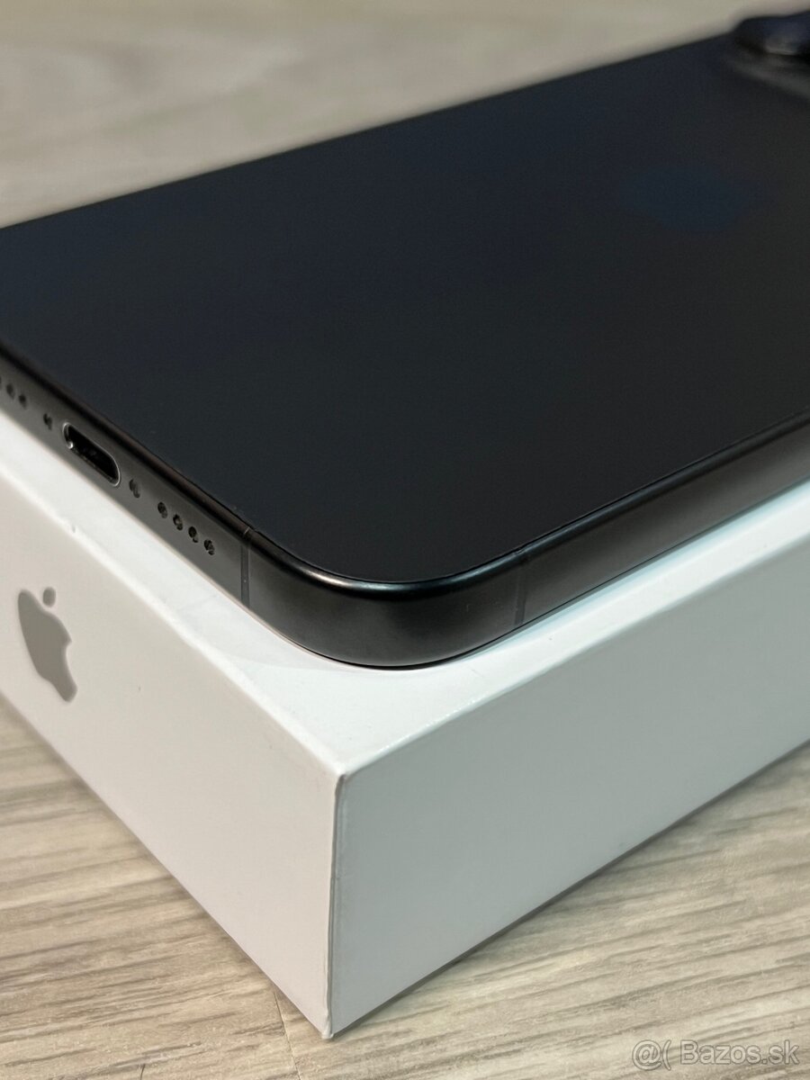 iPhone 15 Pro Max 256GB / Zdravie Baterie 87% - 6