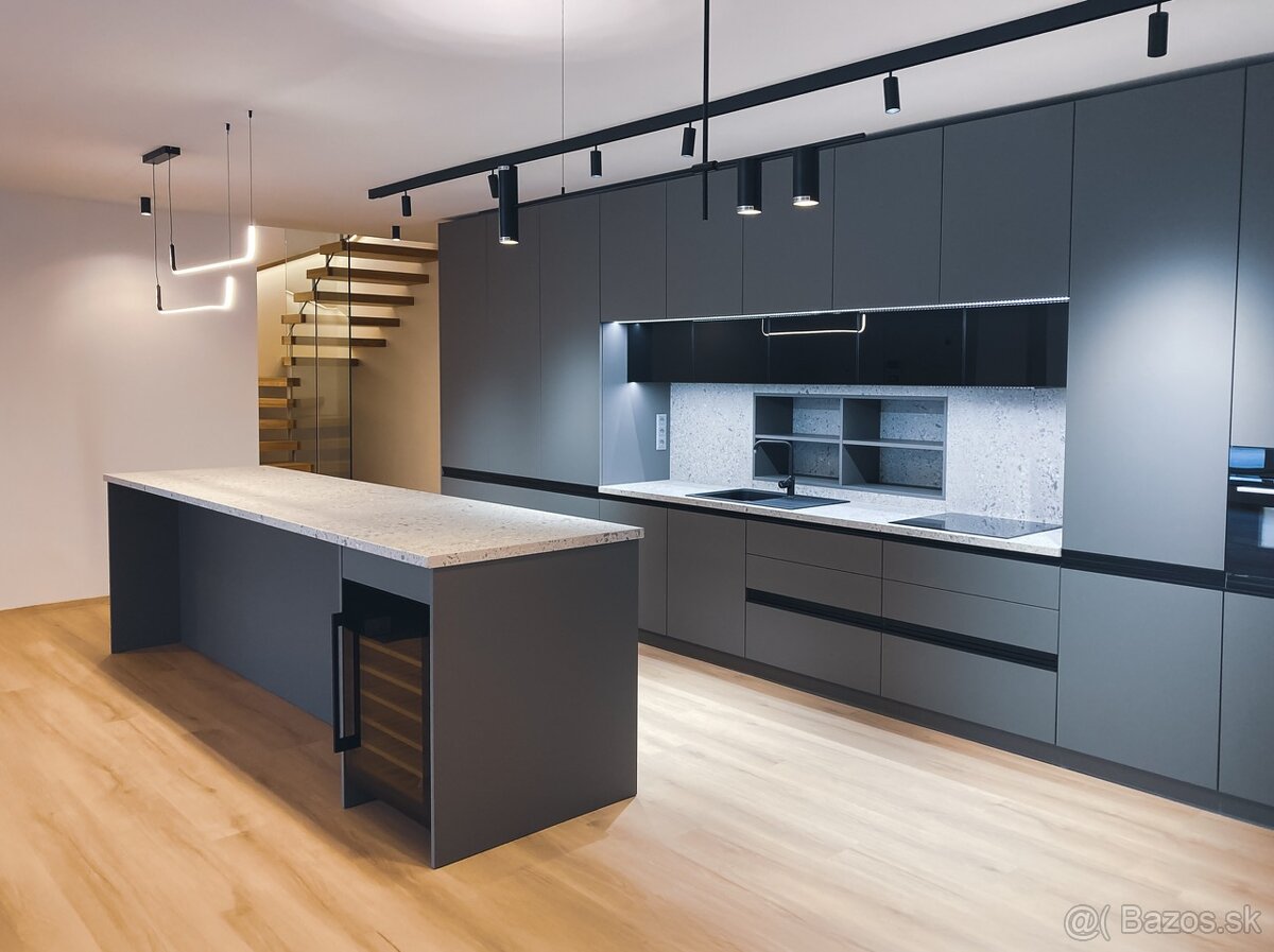 PENTHOUSE, 264 m2, absolútne centrum Žiliny - 6