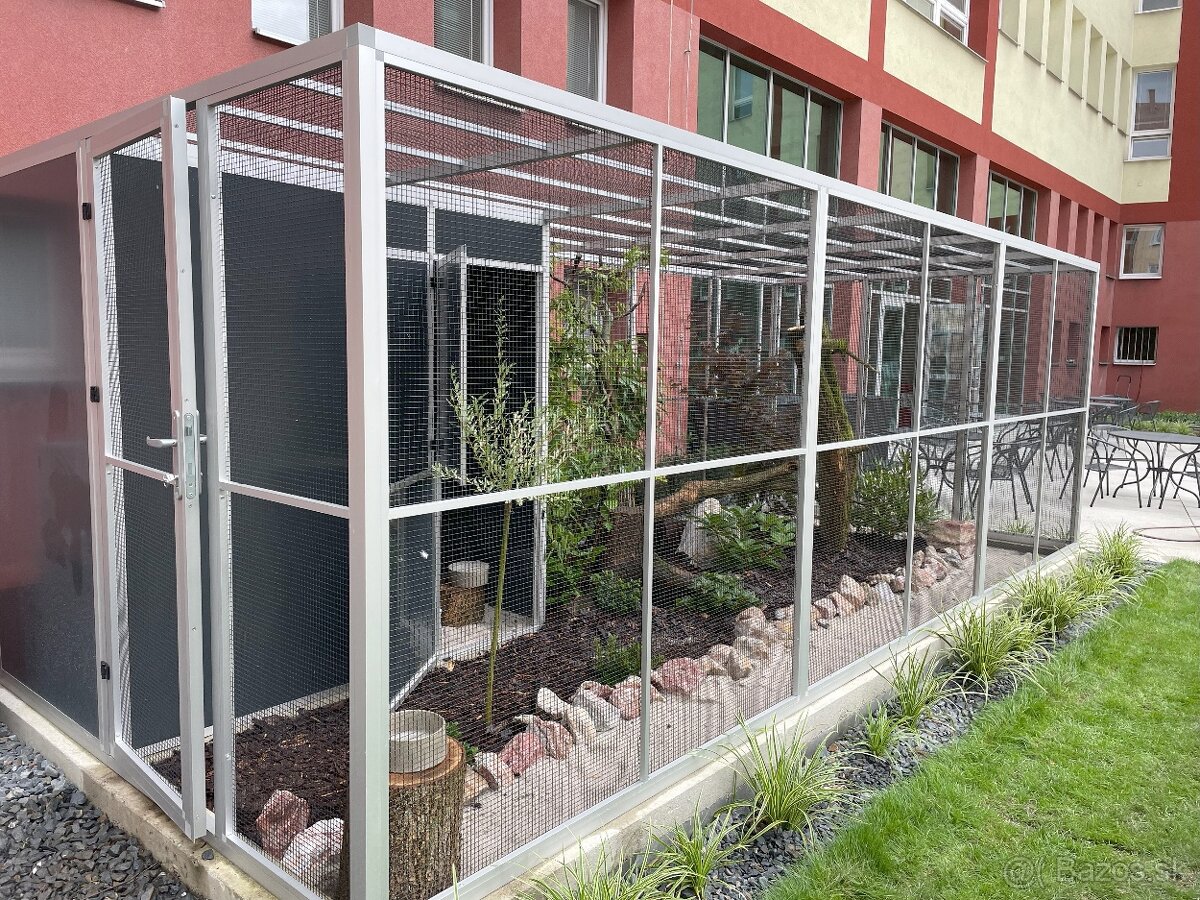 Voliery , Krmne pulty , Prepravne boxy - 6