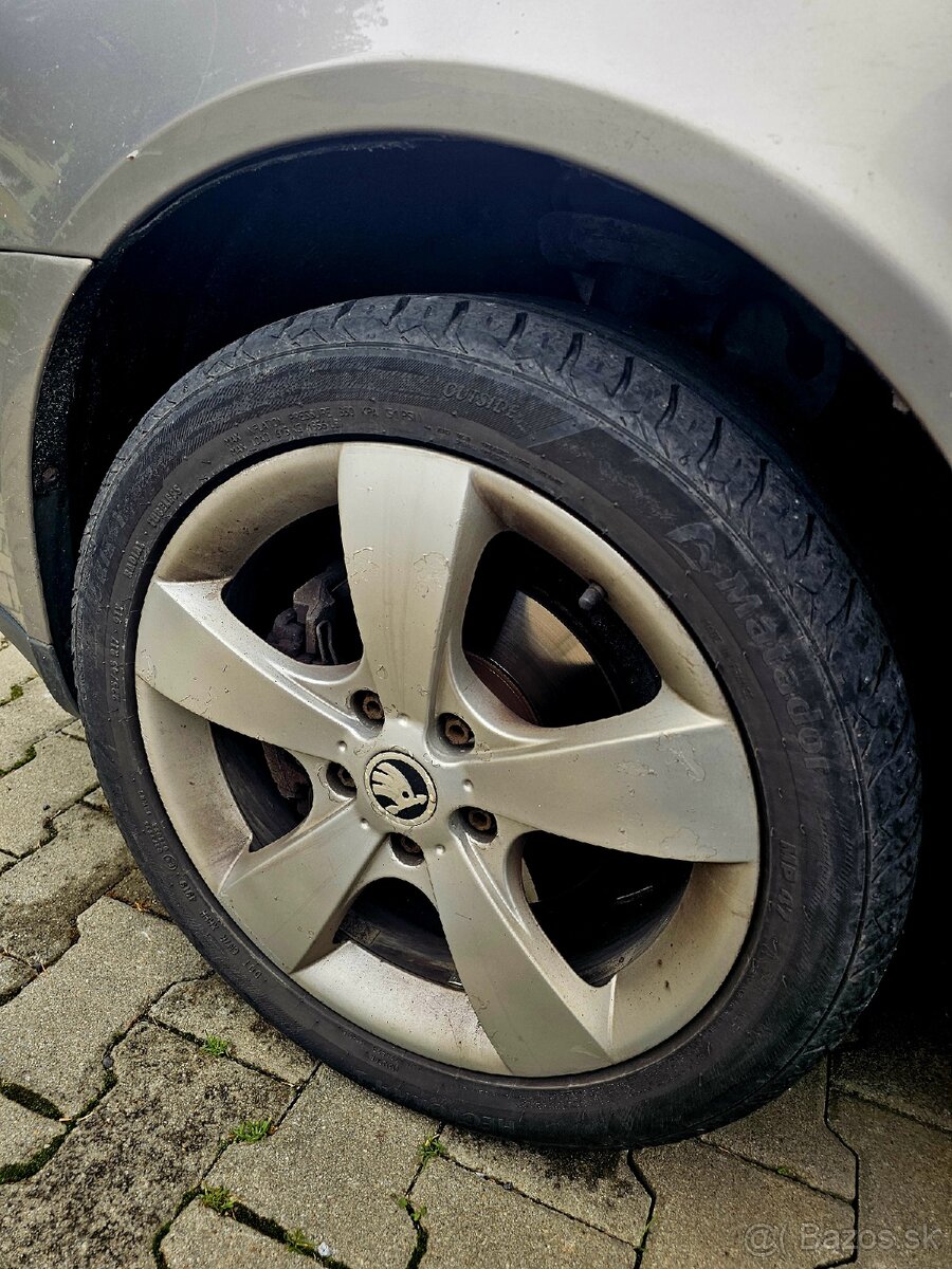 Octavia 2 2.0 TDI 103KW 2007 - 6