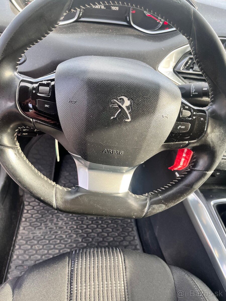 Peugeot 308SW 2,0 BluHDI - 6