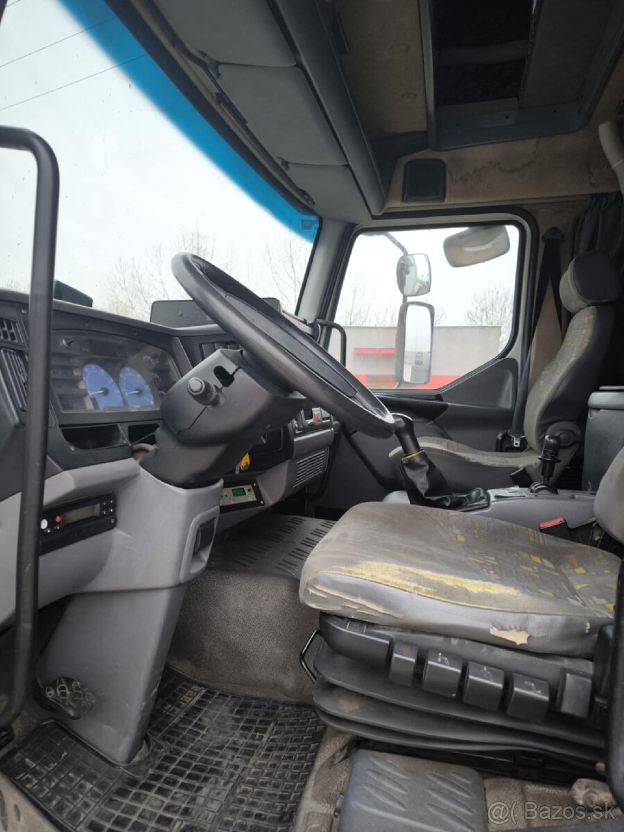 Renault Midlum 220.121C - 6