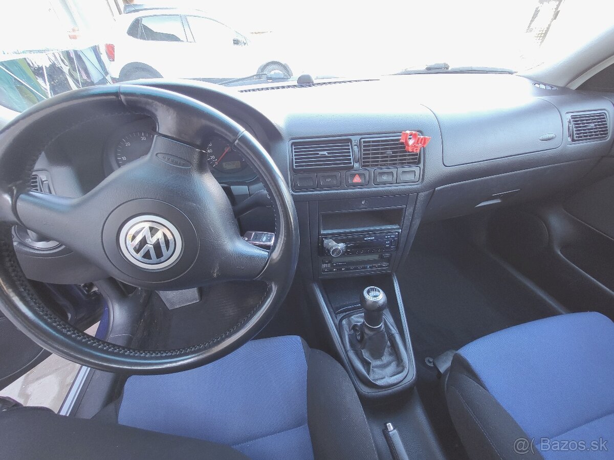 Golf IV - 6
