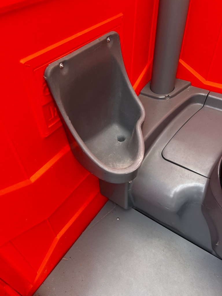 Mobilná toaleta, kadibudka, Toi, prenosné WC - použitá - 6