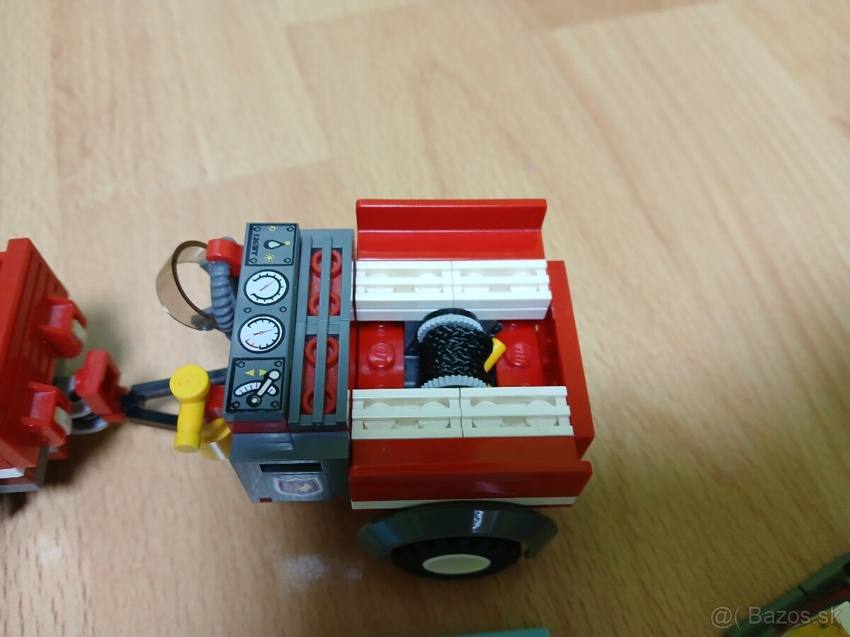 Lego 7942 hasiči - 6