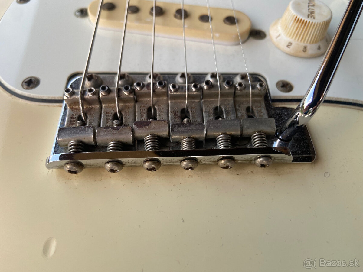 JV SQUIER Stratocaster 1983 VIDEO - 6