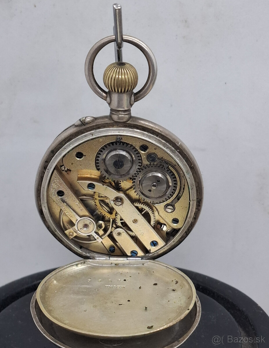 Predám starožitné strieborné vreckové hodinky No. 78395 - 6
