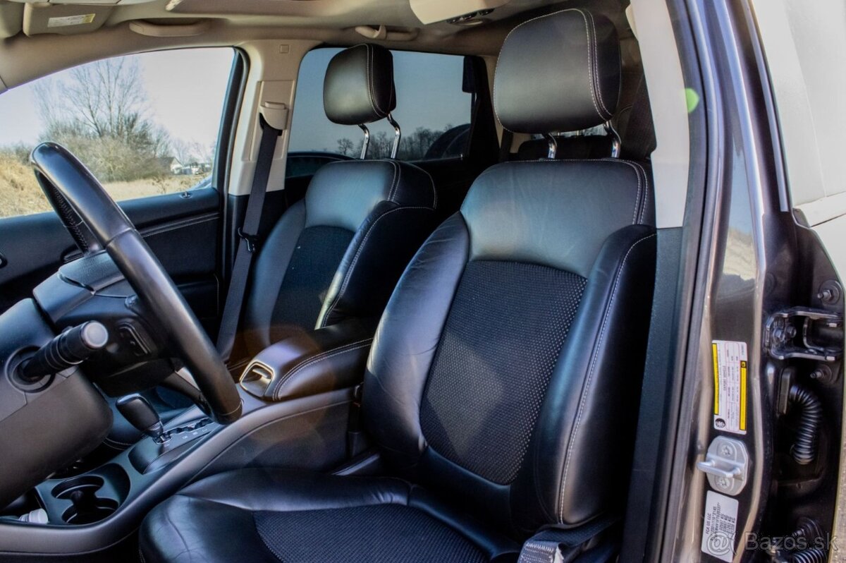 Fiat Freemont 2.0 16V MultiJet Black Code 4x4 / PANO - 6