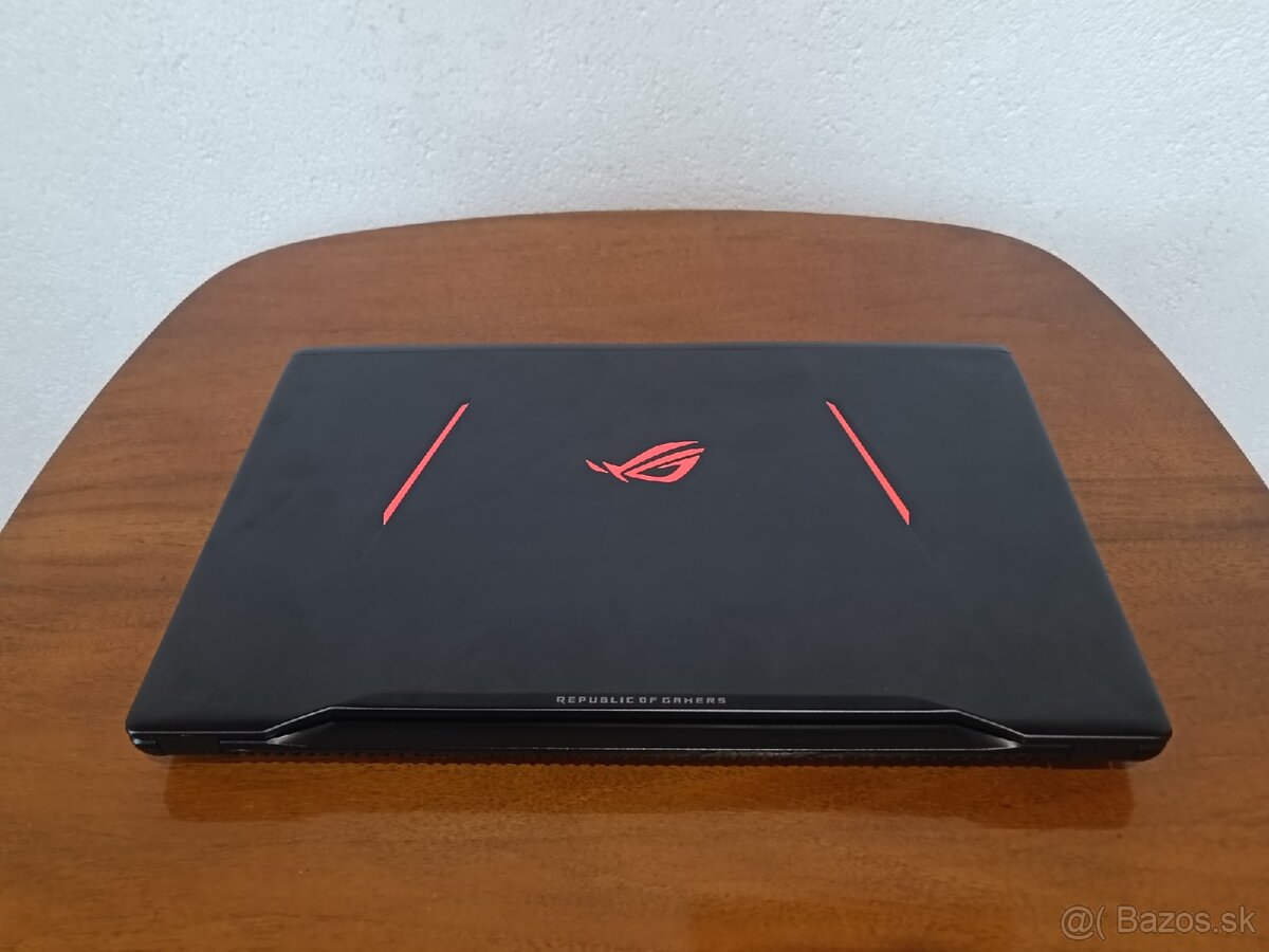 Rog Strix GL702VSK - i7 7700HQ, GTX 1070 8GB - 6