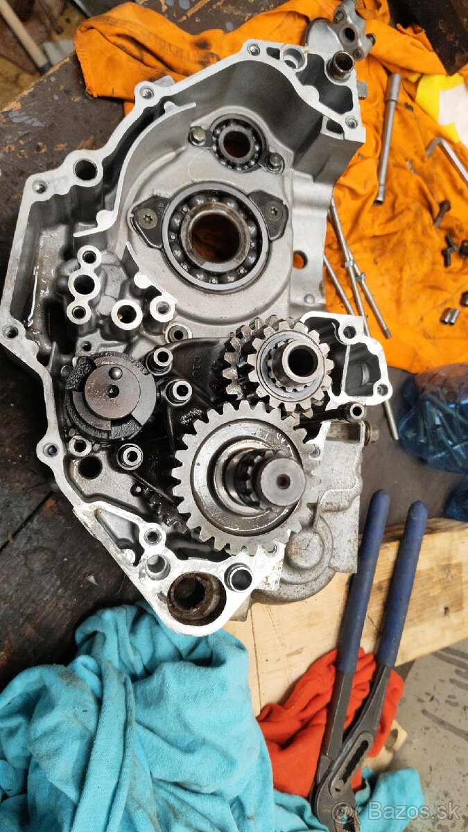 Predám prevodovku Yamaha wr400f - 6