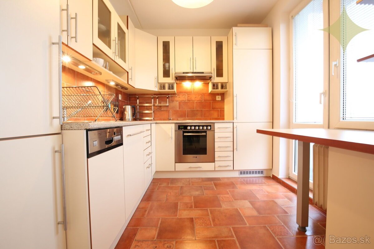 Na prenájom 3-izbový byt na „Račku“ - 6