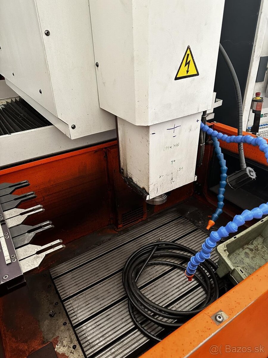 Elektroerozivní hloubička Charmilles ROBOFORM 50 (7620) - 6