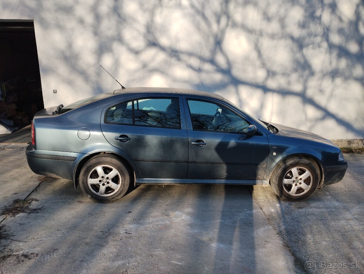 Škoda OCTAVIA 1U komfort - 6